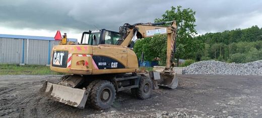 Kolové rypadlo CAT M315 17,5t